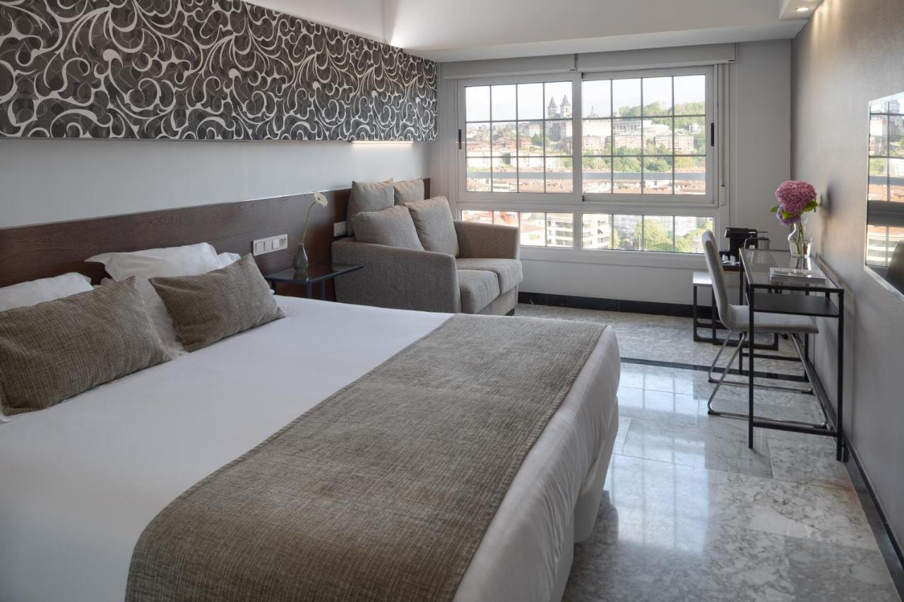 Hotel Avenida San Sebastian Luaran gambar
