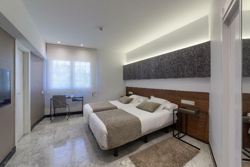 Hotel Avenida San Sebastian Luaran gambar