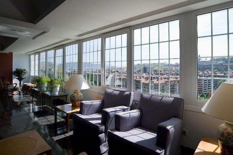 Hotel Avenida San Sebastian Luaran gambar