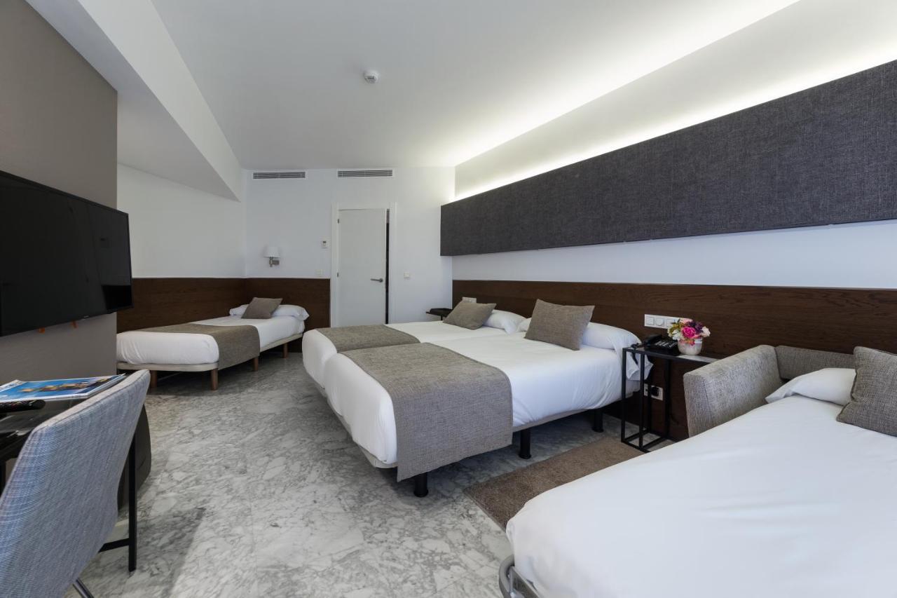 Hotel Avenida San Sebastian Luaran gambar